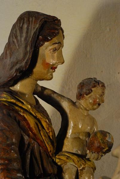 retable du maître-autel, détail d'une statuette : Vierge à l'enfant