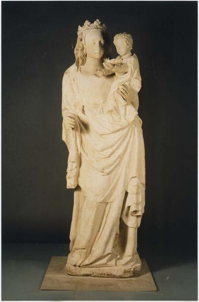 statue : Vierge à l'Enfant dite Notre-Dame du Guet, vue générale - © Ministère de la Culture (France), Médiathèque du patrimoine et de la photographie (objets mobiliers), tous droits réservés