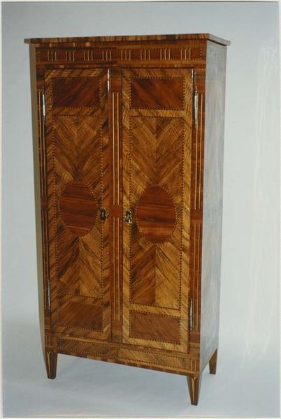 armoire, vue générale