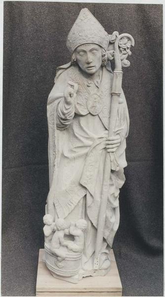 statue : saint Nicolas, vue générale