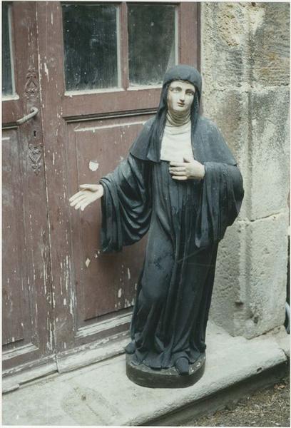 statue : Sainte Scholastique, vue générale