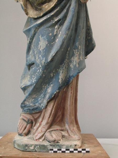 statue : Vierge à l'Enfant, vue partielle