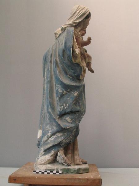 statue : Vierge à l'Enfant, vue générale, profil droit