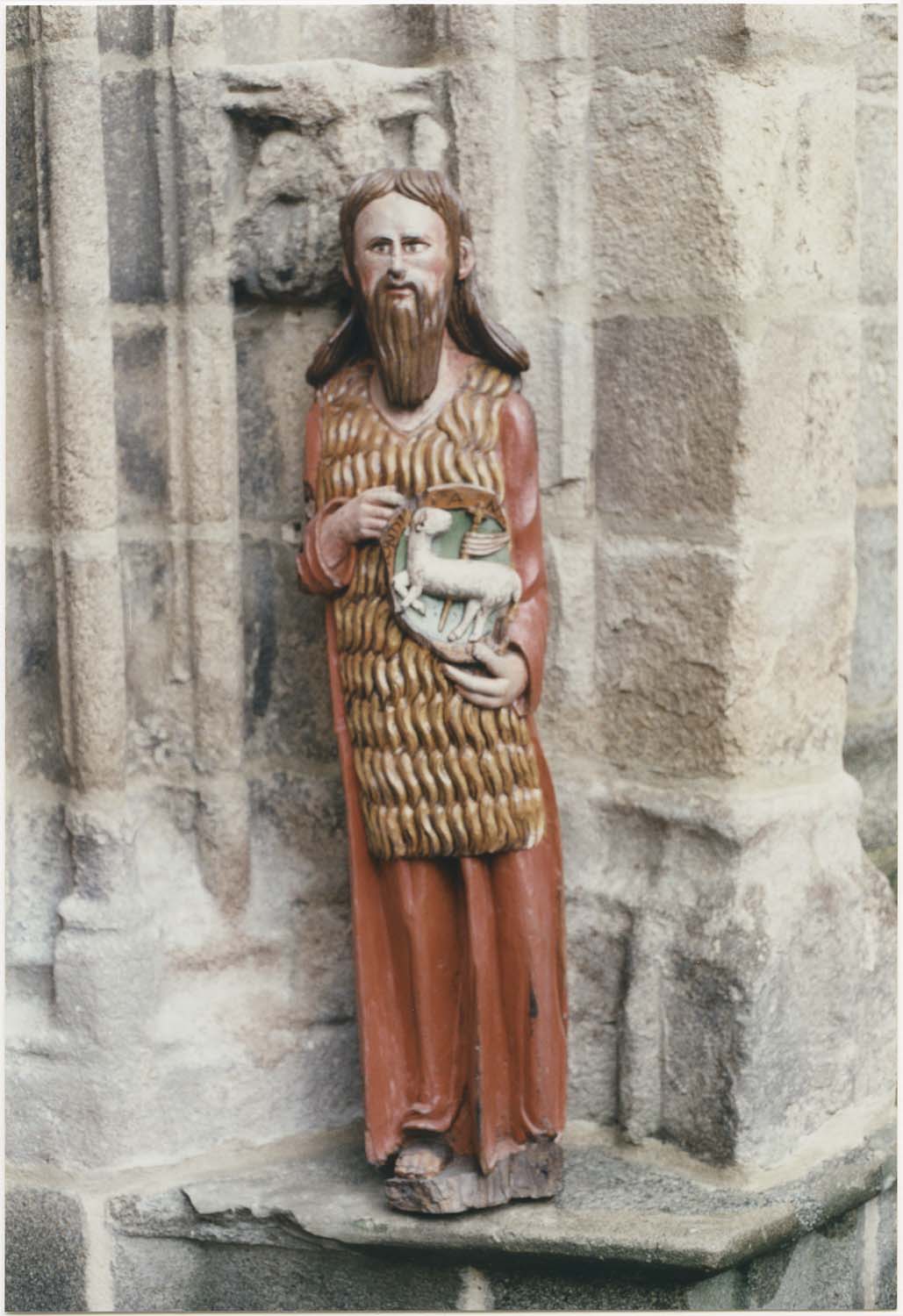 statue : saint Jean-Baptiste, vue générale