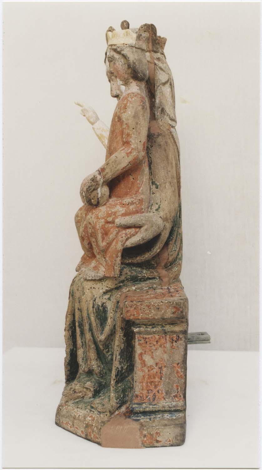 statue (statuette) : Vierge à l'enfant assise, profil gauche, vue générale