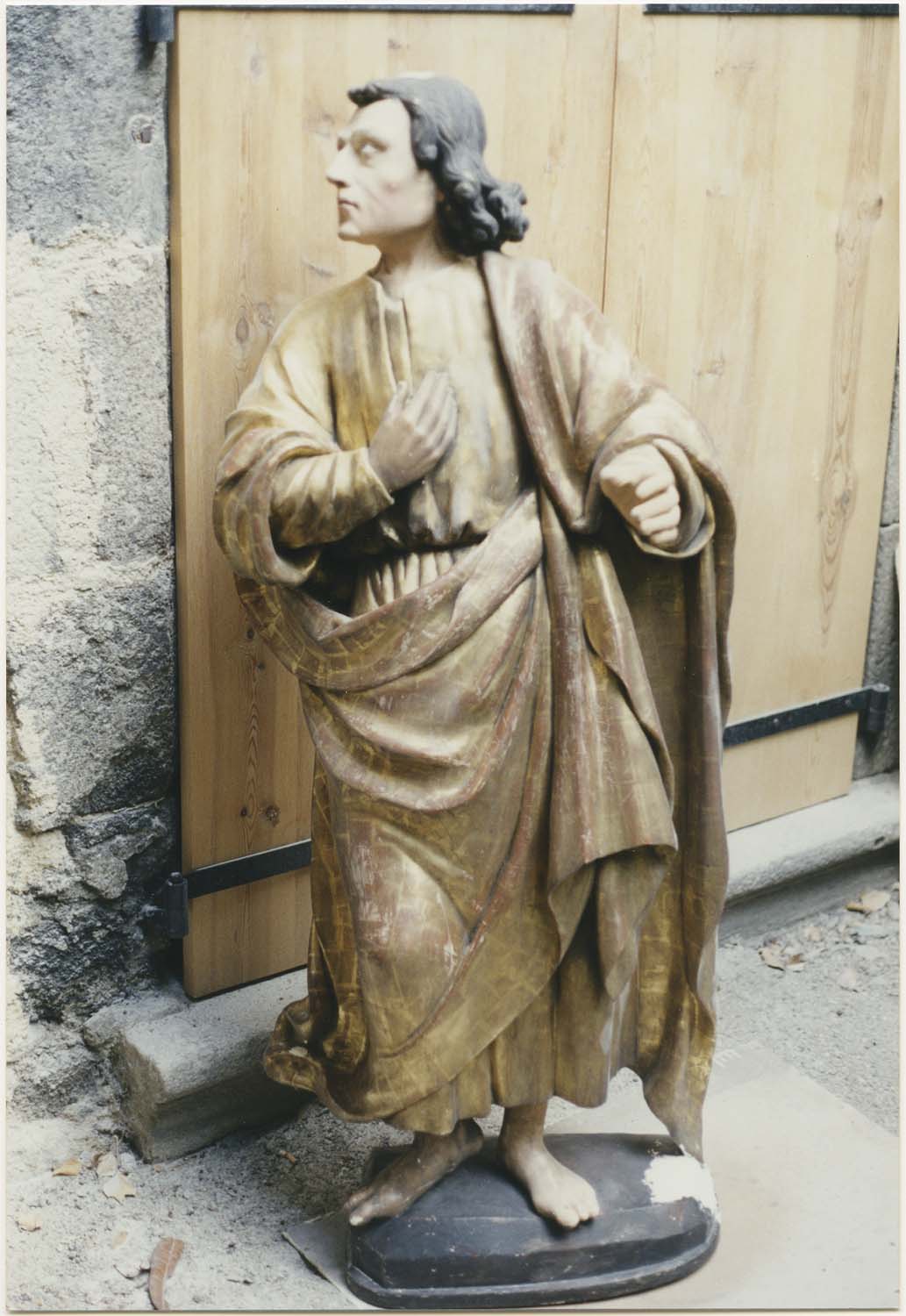 statue : saint Jean, vue générale - © Ministère de la Culture (France), Médiathèque du patrimoine et de la photographie (objets mobiliers), tous droits réservés