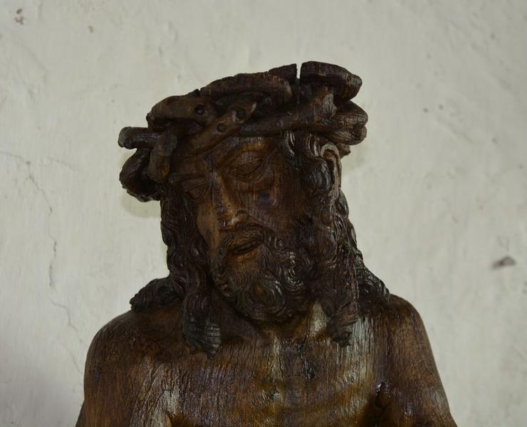 statue : le Christ aux liens, vue partielle