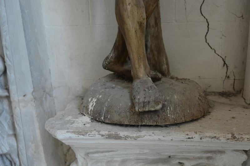 statue : saint Sébastien, détail