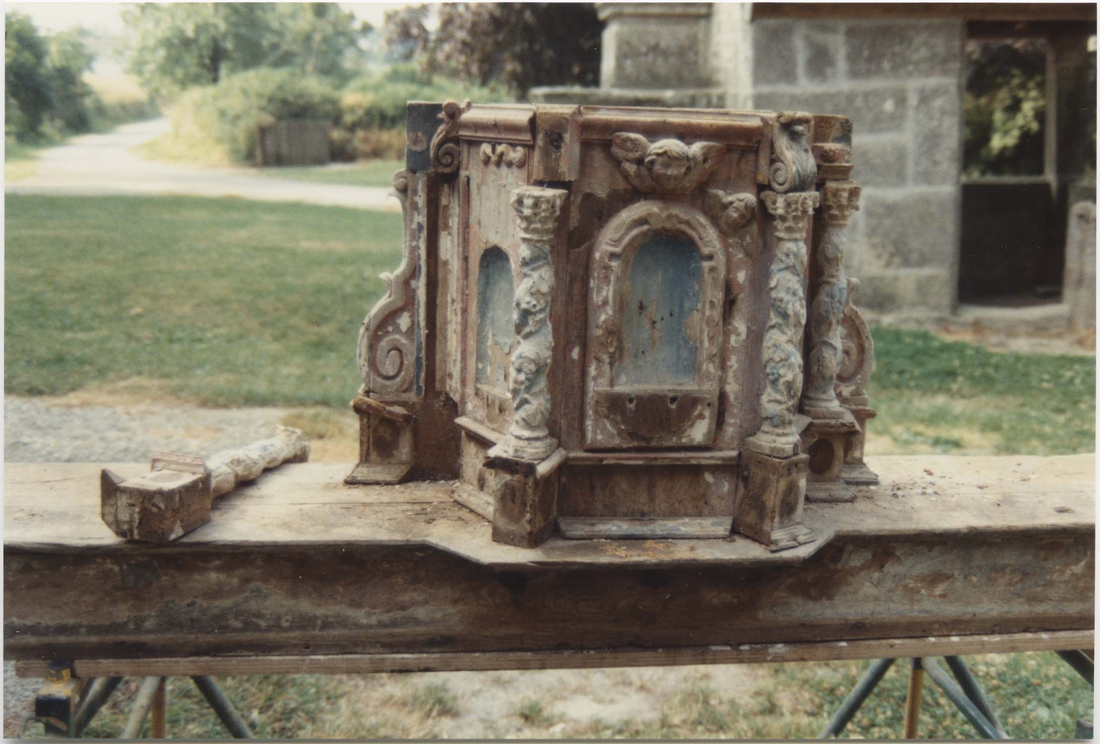 Tabernacle du retable du maître-autel, vue générale