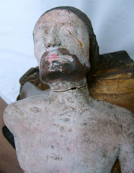 groupe sculpté : Vierge de Pitié, détail - © Ministère de la Culture (France), Médiathèque du patrimoine et de la photographie (objets mobiliers), tous droits réservés