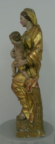 statue : Vierge à l'enfant, profil gauche, vue générale