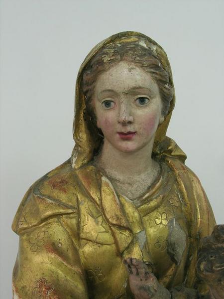 statue : Vierge à l'enfant, détail