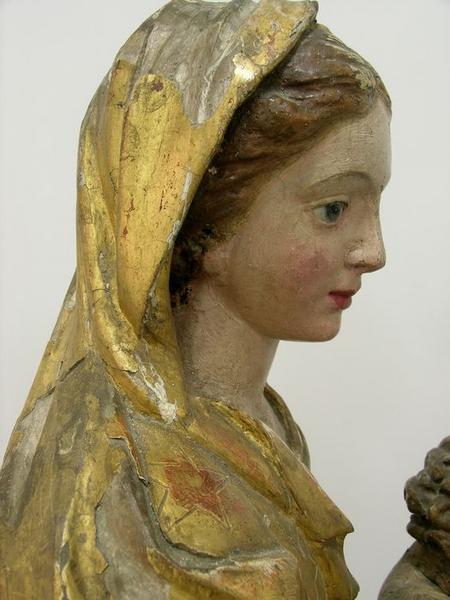 statue : Vierge à l'enfant, détail