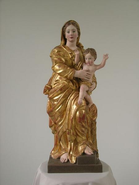 statue : Vierge à l'enfant, vue générale