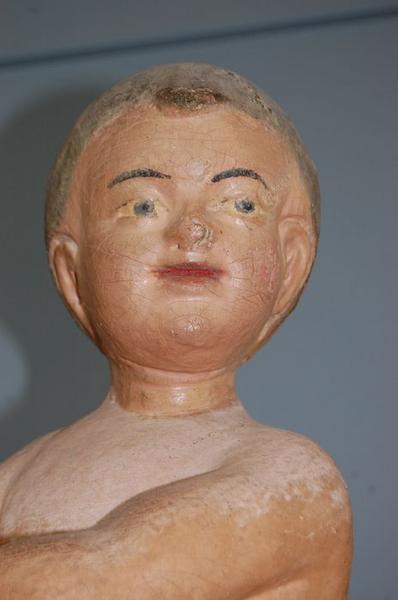 statue : Vierge à l'enfant, détail