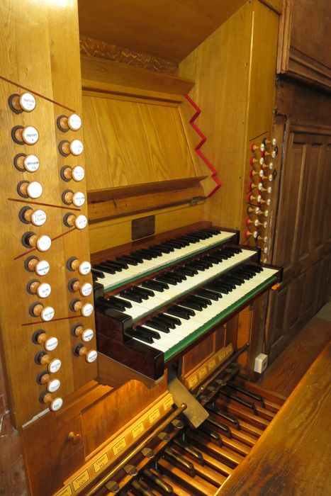 orgue de tribune, vue générale de la console