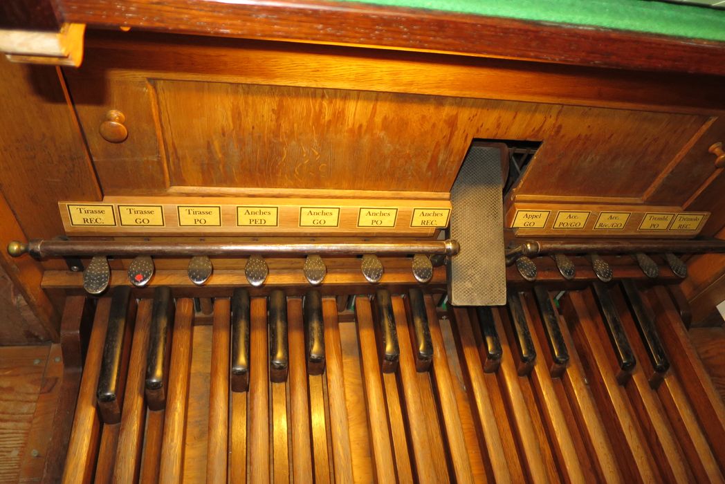 orgue de tribune, détail du pédalier