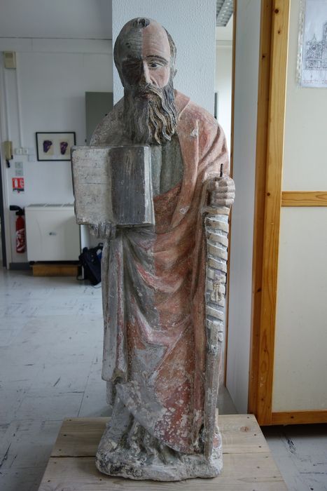 statue : Saint Paul