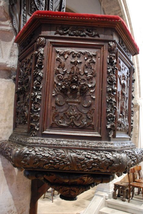 chaire à prêcher, vue partielle