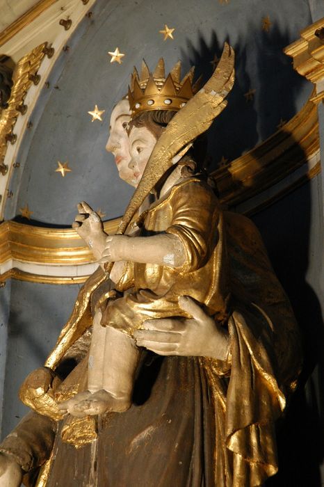 statue : Notre-Dame Libératrice, vue partielle