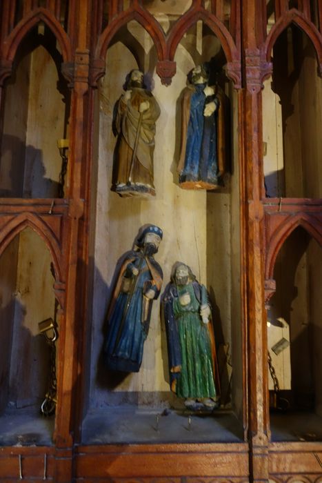 statues (statuettes) : Saint Vernier, saint Barthélemy, saint Jacques, saint Antoine