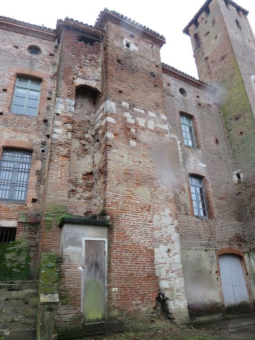 Château dit Richard Coeur de Lion : Façade nord, vue partielle