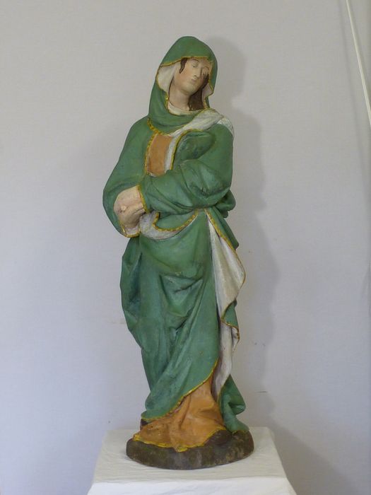 statue : Vierge du calvaire