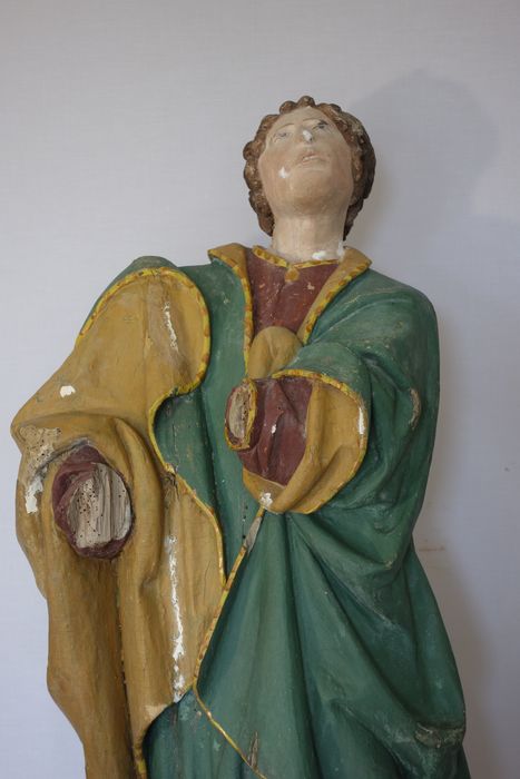 statue : Saint Jean du calvaire, vue partielle