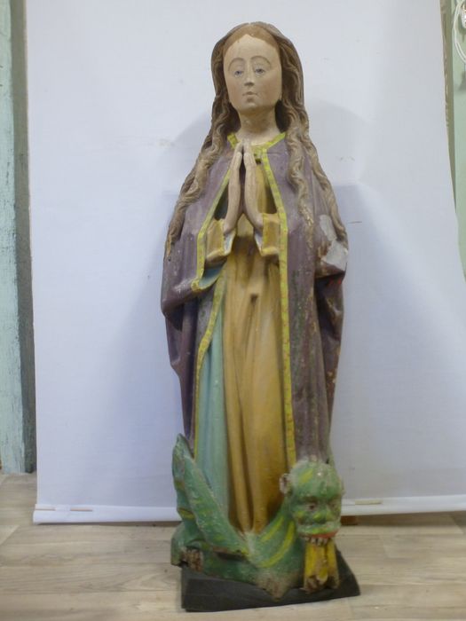 statue : Sainte Marguerite d'Antioche