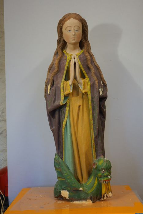 statue : Sainte Marguerite d'Antioche