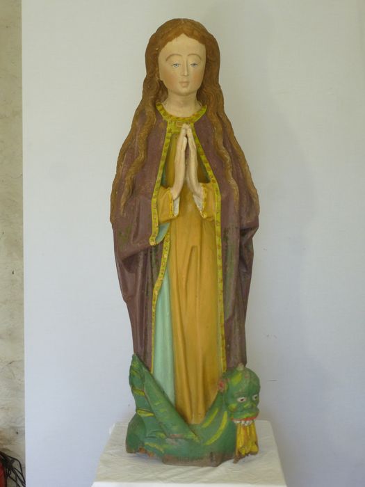 statue : Sainte Marguerite d'Antioche