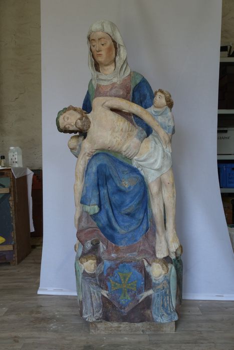 groupe sculpté : Vierge de pitié