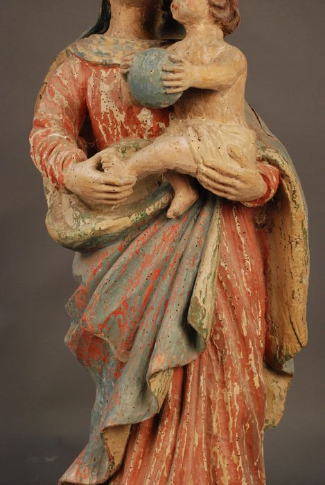 statue (statuette) : Vierge à l'Enfant, détail - © Ministère de la Culture (France), Médiathèque du patrimoine et de la photographie (département de la documentation), tous droits réservés