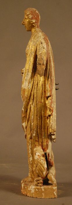 statuette : Sainte Marguerite, profil gauche, vue générale