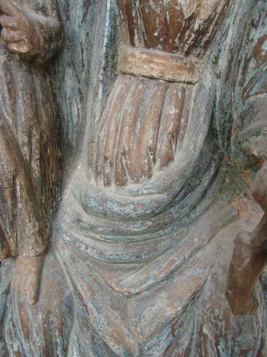 statue : Vierge à l'Enfant, détail