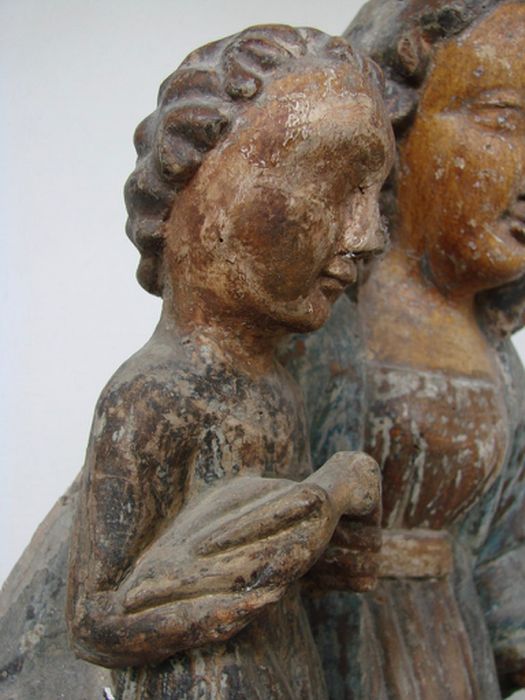 statue : Vierge à l'Enfant, vue partielle