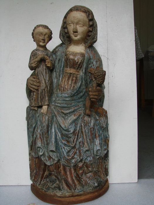 statue : Vierge à l'Enfant