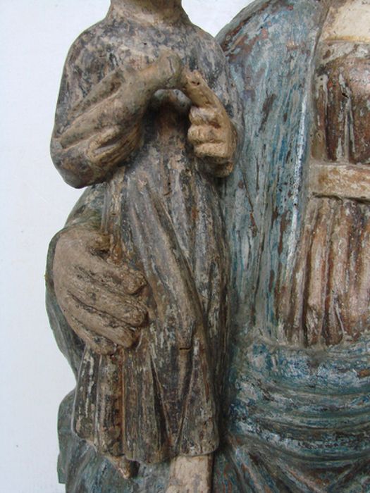 Statue : Vierge à l'Enfant, détail