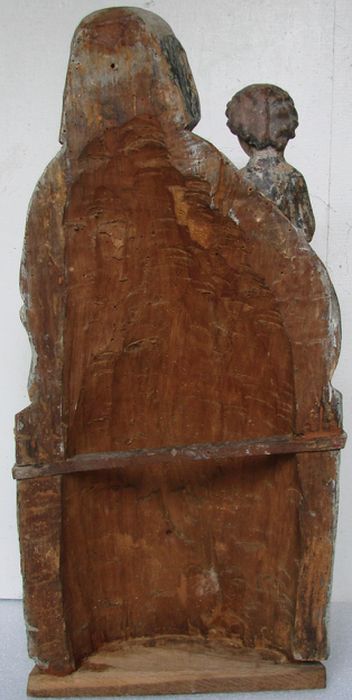 statue : Vierge à l'Enfant, revers, vue générale