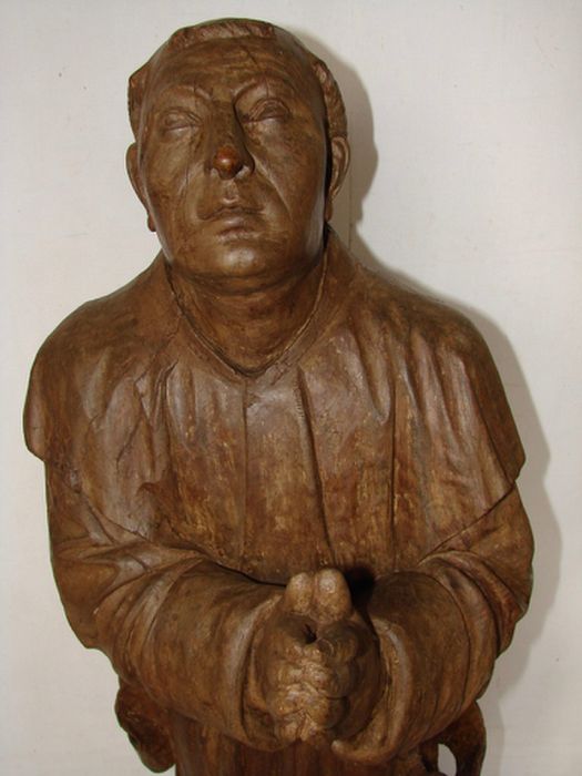 statue : Saint Bruno, vue partielle