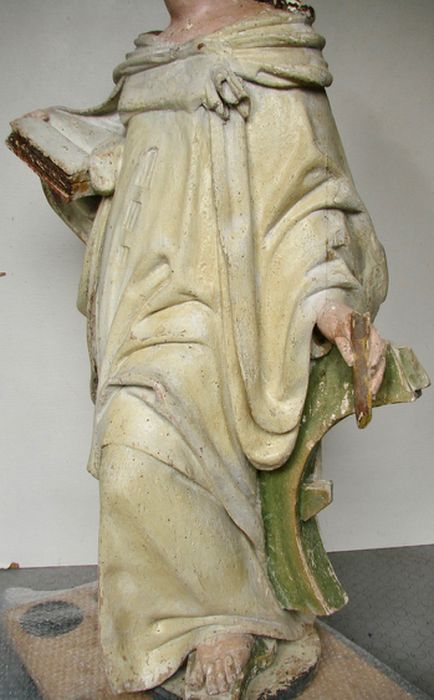 statue : Sainte Catherine, détail