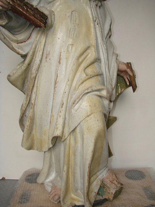 statue : Sainte Catherine, détail