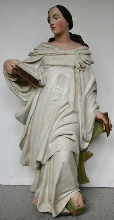 statue : Sainte Catherine