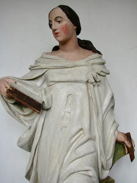 statue : Sainte Catherine, vue partielle