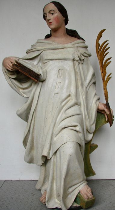 statue : Sainte Catherine