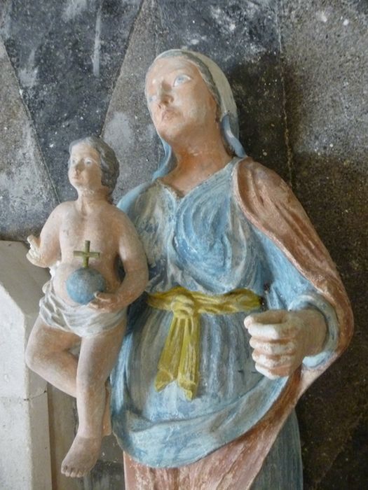 statue : Vierge à l'Enfant, vue partielle