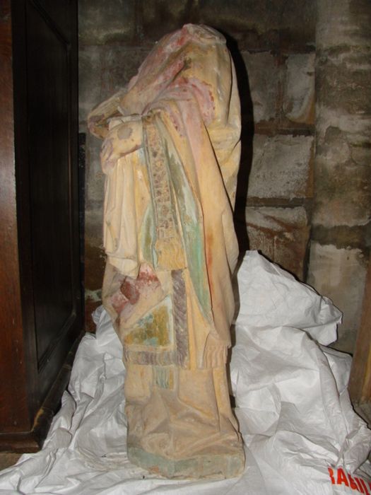 statue : saint Memmie, profil gauche