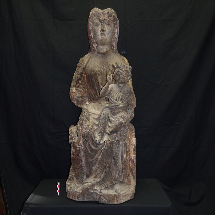 statue : Vierge à l'Enfant - © Ministère de la Culture (France), Médiathèque du patrimoine et de la photographie (département de la documentation), tous droits réservés