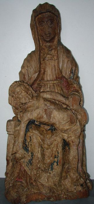 statue : Vierge de pitié, détail