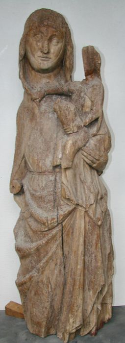 groupe sculpté : Sainte Anne, la Vierge à l'Enfant